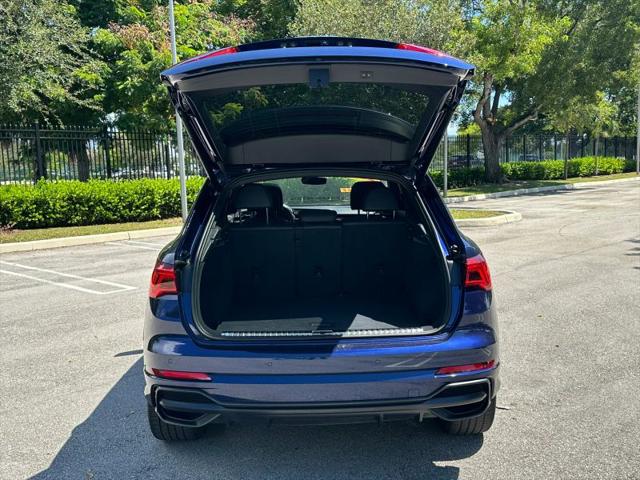 2021 Audi Q3 S line Premium Plus