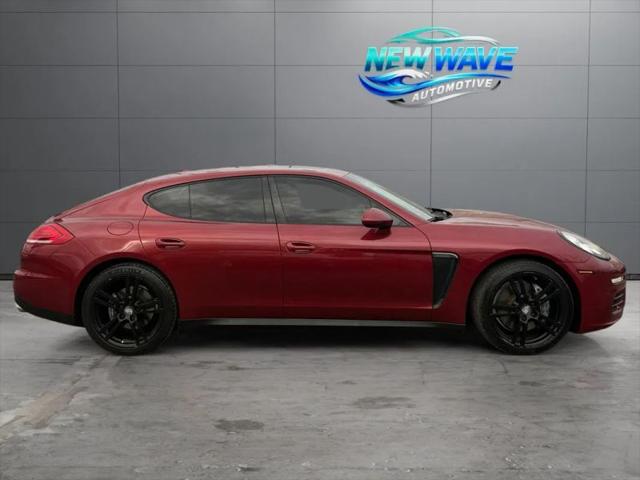 2016 Porsche Panamera Edition