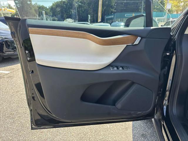 2019 Tesla Model X Long Range