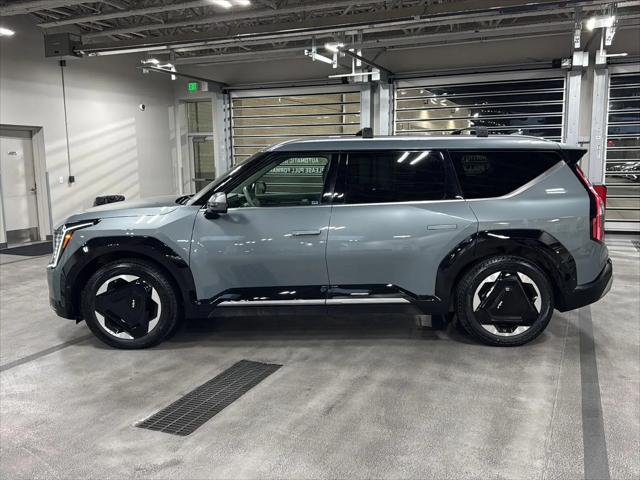 2024 Kia EV9 Land