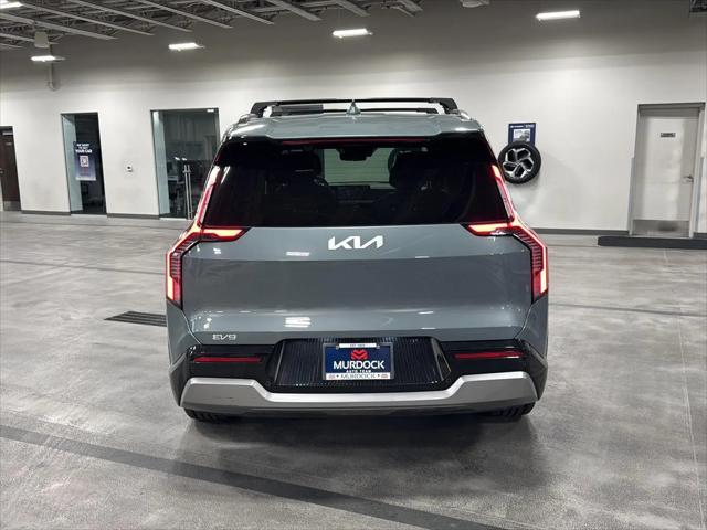 2024 Kia EV9 Land