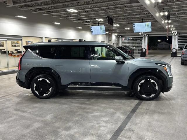 2024 Kia EV9 Land