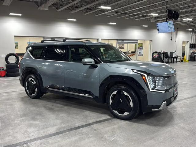 2024 Kia EV9 Land