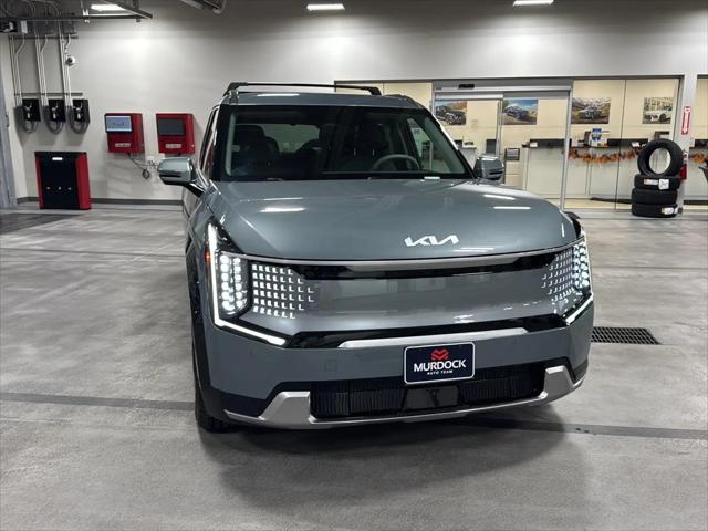 2024 Kia EV9 Land