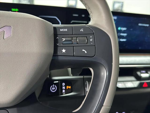 2024 Kia EV9 Land