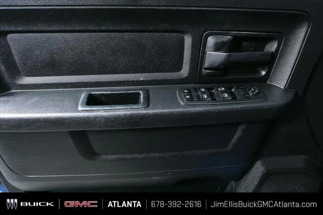 2017 Ram 1500 Express Crew Cab 4x2 57 Box