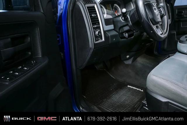 2017 Ram 1500 Express Crew Cab 4x2 57 Box