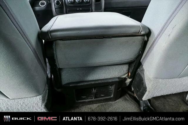 2017 Ram 1500 Express Crew Cab 4x2 57 Box