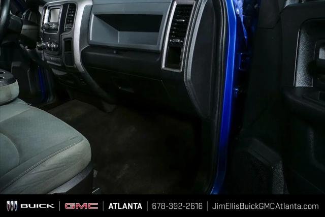 2017 Ram 1500 Express Crew Cab 4x2 57 Box