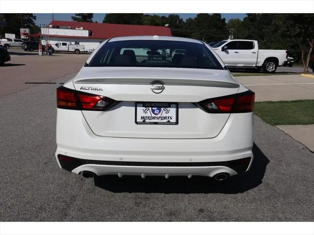 2025 Nissan Altima SV FWD