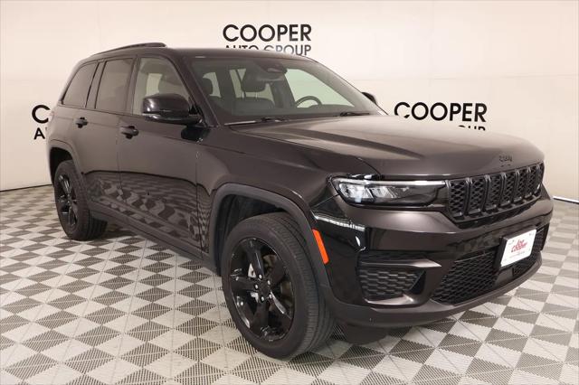 2023 Jeep Grand Cherokee Altitude 4x4 for sale in Yukon, OK
