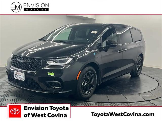 2023 Chrysler Pacifica Hybrid Limited for sale in West Covina, CA