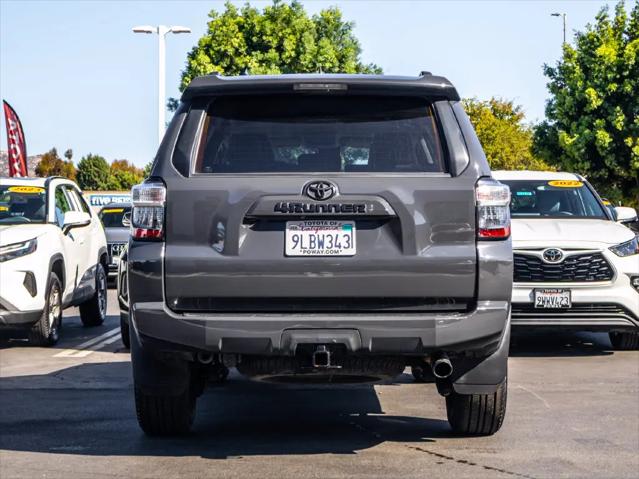 2024 Toyota 4Runner SR5