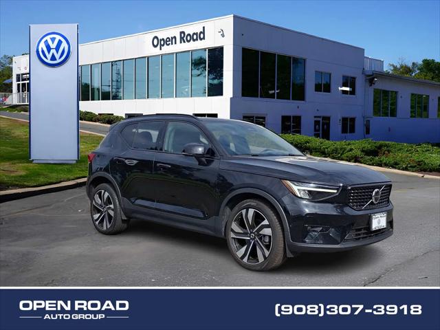 2023 Volvo XC40 B5 Plus Dark Theme for sale in Bridgewater, NJ