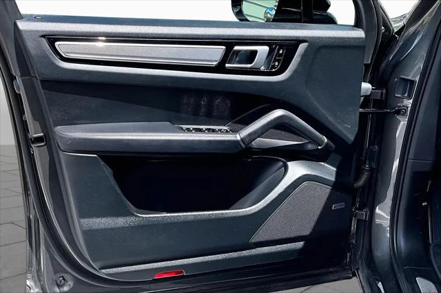 2020 Porsche Cayenne Cayenne