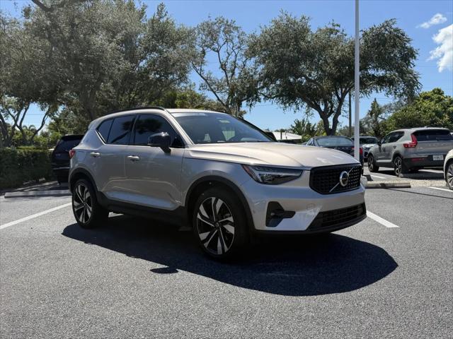 2024 Volvo XC40 B5 Plus Dark Theme for sale in Sarasota, FL