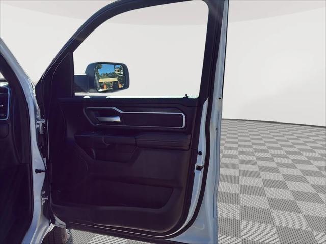 2025 Ram 1500 Big Horn Crew Cab 4x4 57 Box