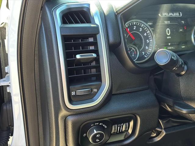 2025 Ram 1500 Big Horn Crew Cab 4x4 57 Box