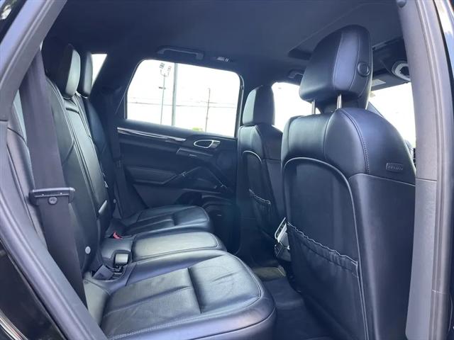 2013 Porsche Cayenne S