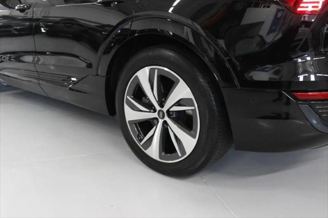 2024 Audi e-tron S line Premium Plus quattro