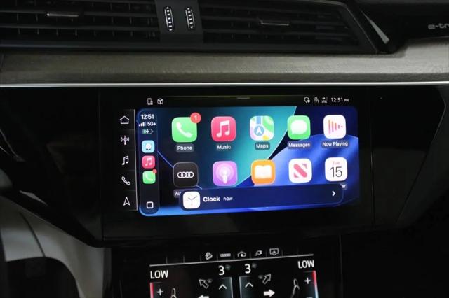 2024 Audi e-tron S line Premium Plus quattro