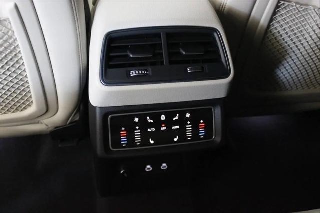 2024 Audi e-tron S line Premium Plus quattro