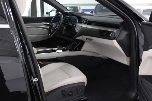 2024 Audi e-tron S line Premium Plus quattro