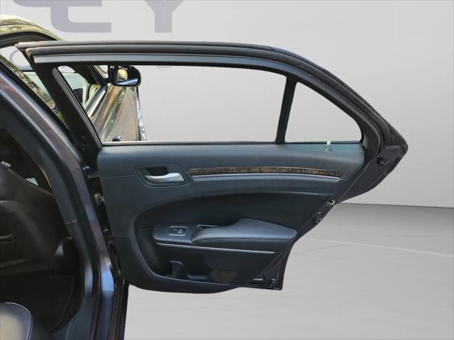 2013 Chrysler 300 C