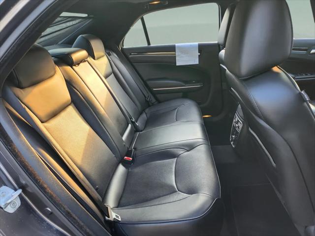 2013 Chrysler 300 C