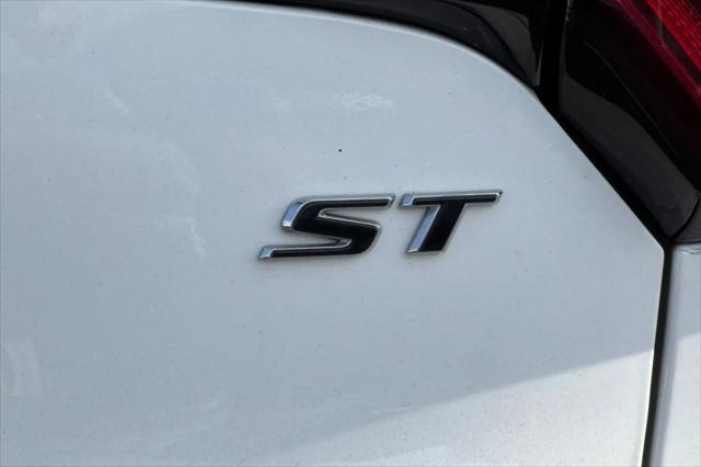 2024 Buick Encore GX Sport Touring FWD