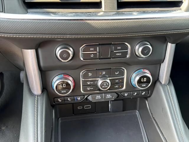 2024 GMC Yukon 4WD SLT