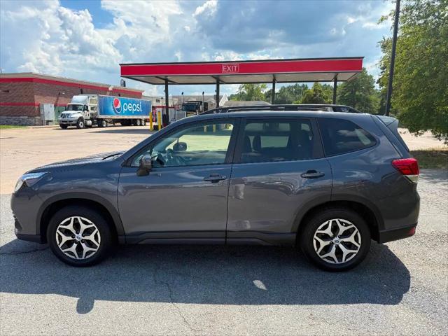 2023 Subaru Forester Premium