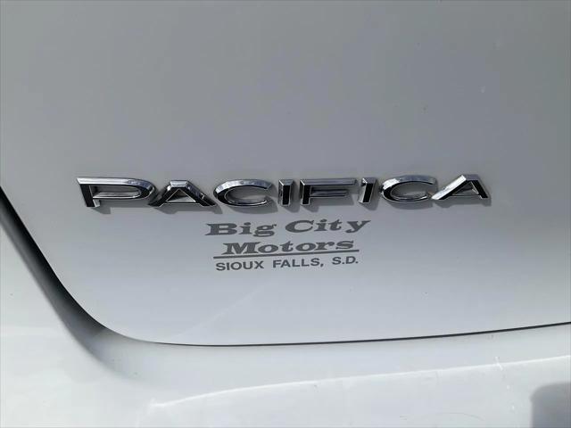 2017 Chrysler Pacifica Touring-L Plus