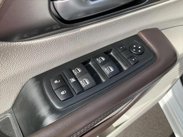 2017 Chrysler Pacifica Touring-L Plus