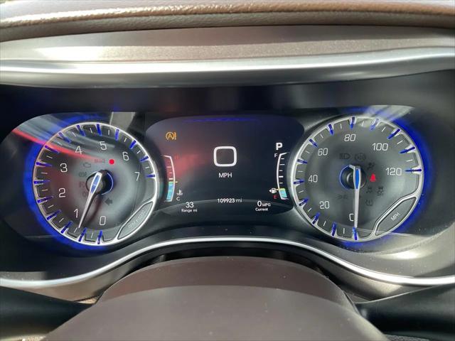 2017 Chrysler Pacifica Touring-L Plus