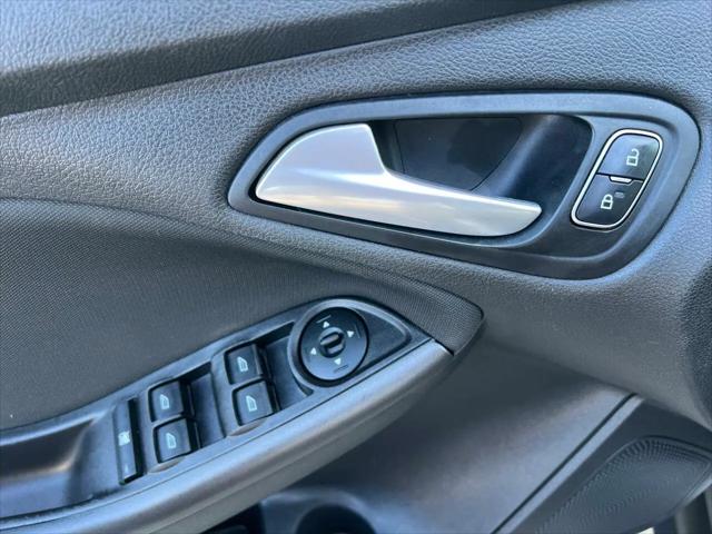 2017 Ford Focus SEL