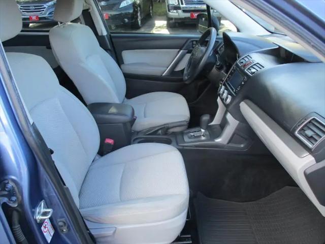 2016 Subaru Forester 2.5i