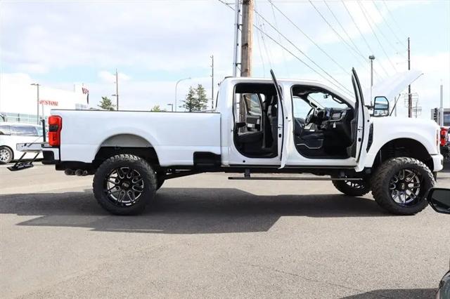 2026 Ford F-350 Platinum