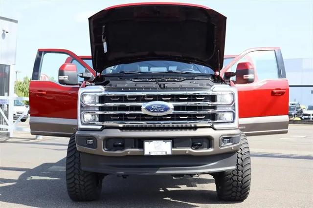 2023 Ford F-350 King Ranch