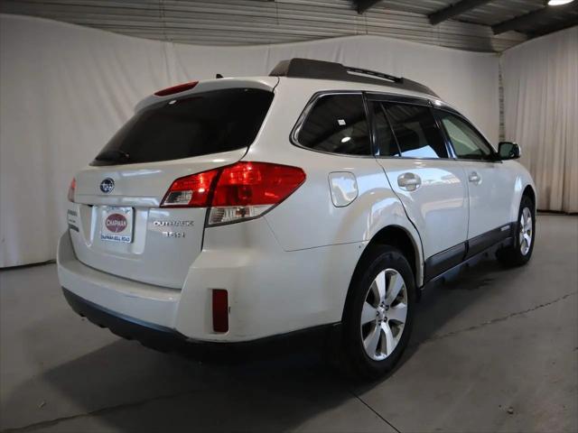 2011 Subaru Outback 3.6R Limited