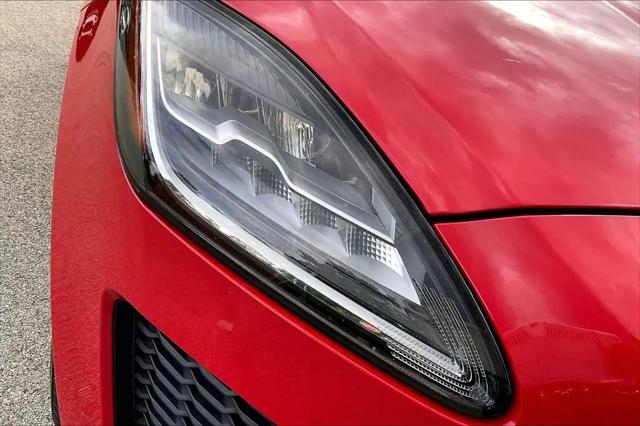 2019 Jaguar E-PACE Standard