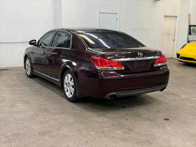 2012 Toyota Avalon Base