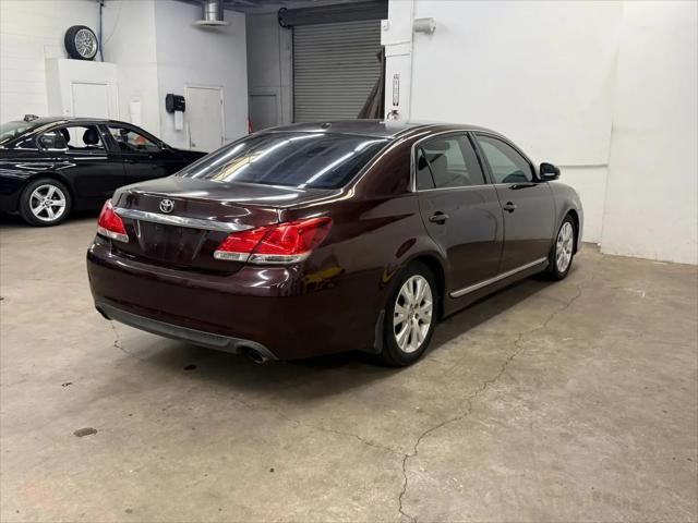 2012 Toyota Avalon Base