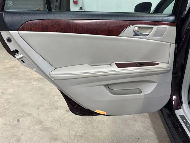 2012 Toyota Avalon Base