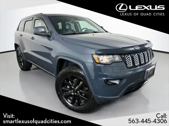 2017 Jeep Grand Cherokee Altitude 4x4 for sale in Davenport, IA