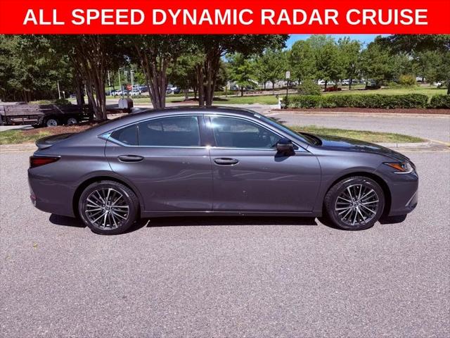 2025 Lexus ES 300h ES 300h
