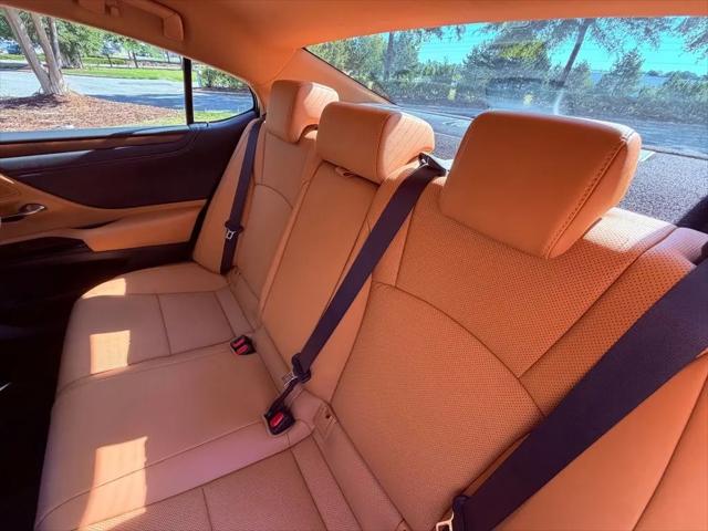 2025 Lexus ES 350 ES 350