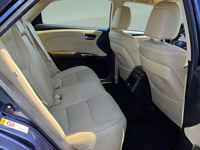 2015 Toyota Avalon Limited
