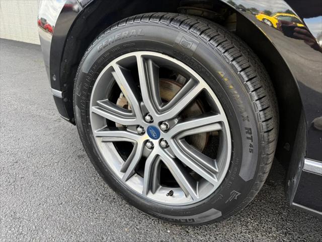 2019 Ford Edge Titanium