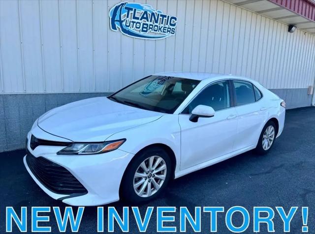 2020 Toyota Camry LE for sale in Harrington, DE